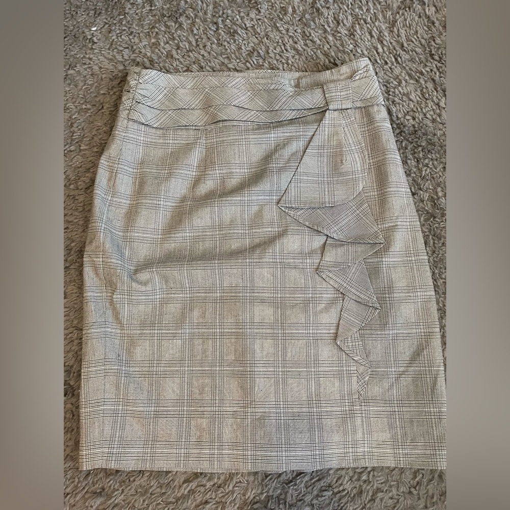 Worthington business grey skirt